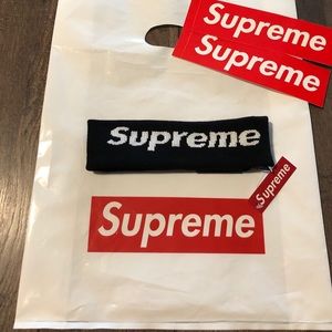 (SOLD☹️) Supreme x New Era Headband